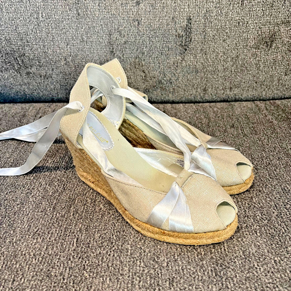 Montego Bay Club Espadrille Wedge Sandals Women 7 grey/taupe metallic thread